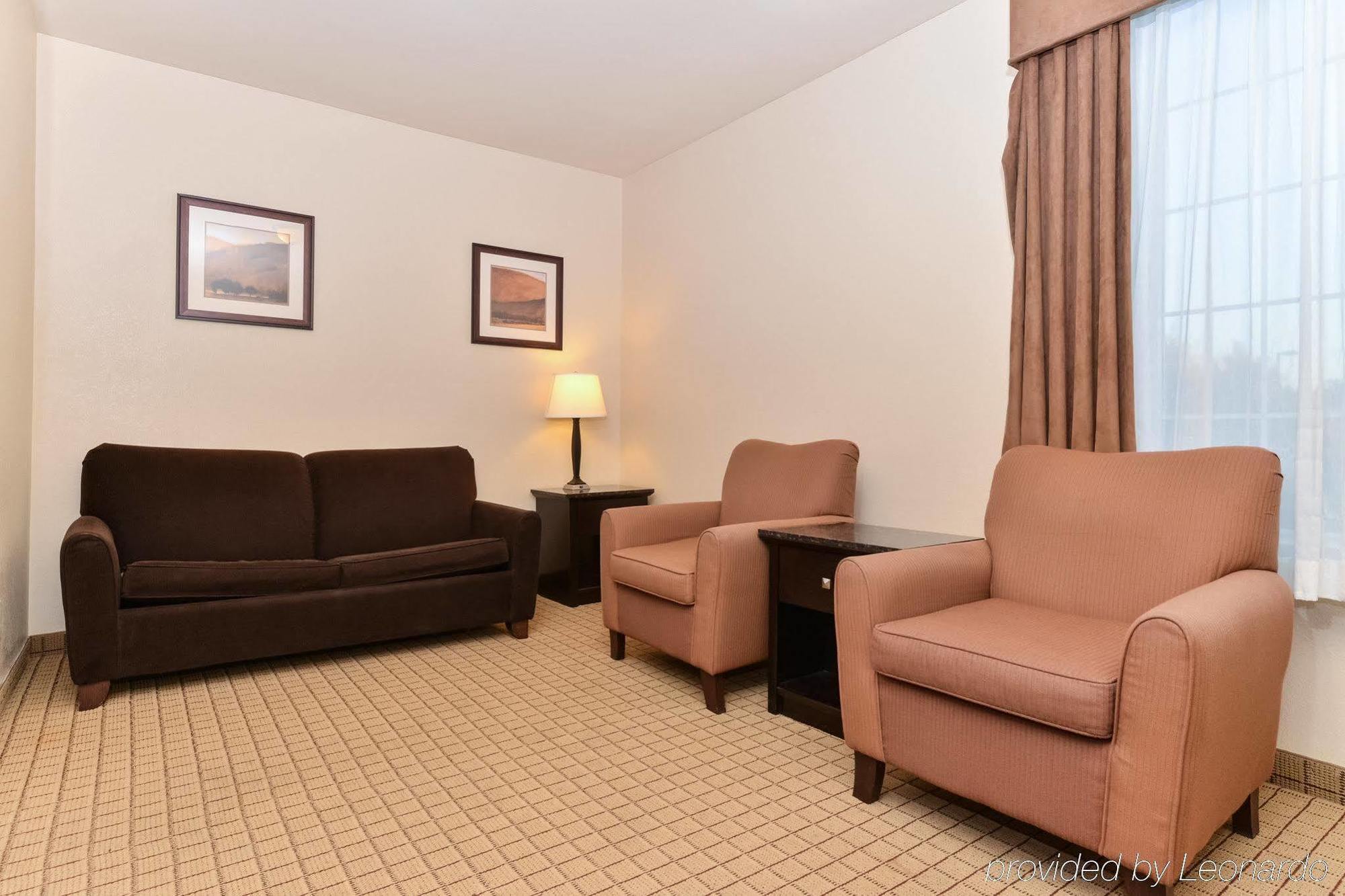 Express Inn & Suites Norman Bagian luar foto