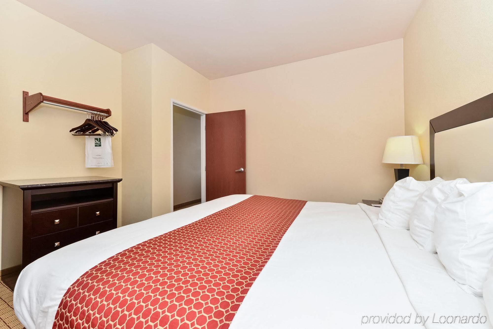 Express Inn & Suites Norman Bagian luar foto